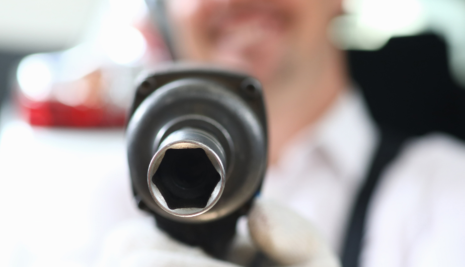 Wheel Nut Cover Removal Tools Explained