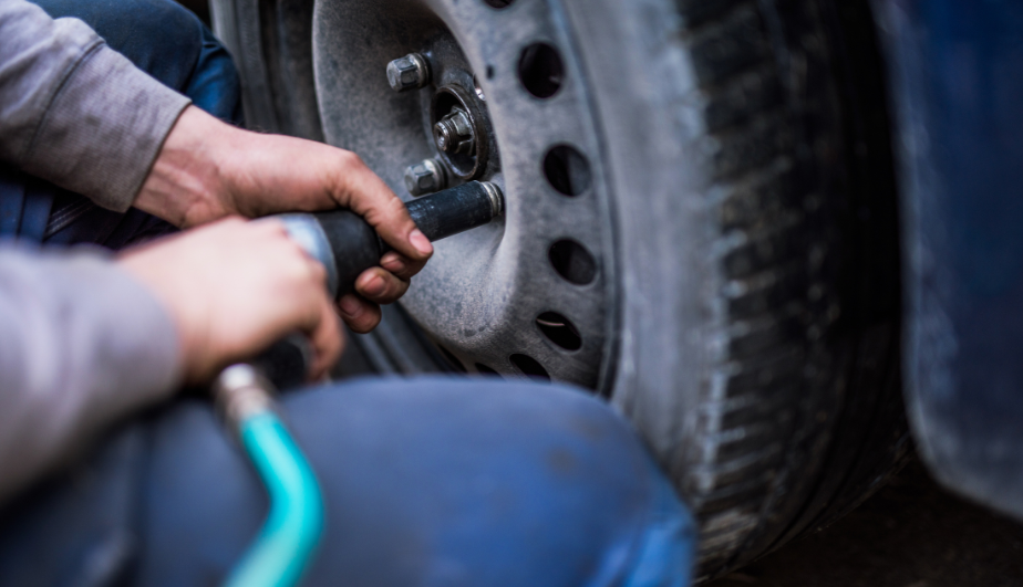 How to Remove Wheel Nut Covers Without Damage