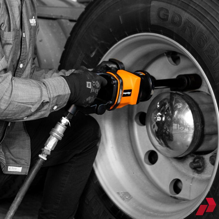 Close-up of forward/reverse and 3-speed power dials on Impulse air impact wrench